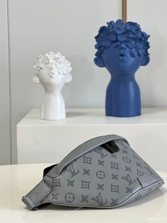 WIS LOUIS BUMBAG VUITTON DISCOVERY 1130